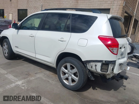 2006 Toyota RAV4 Limited with VIN JTMBK31V665006220, listed as a IAAI auction lot 41922963 with 207,389 mi miles. Bid and sale history available at carsss.com. Image 3.