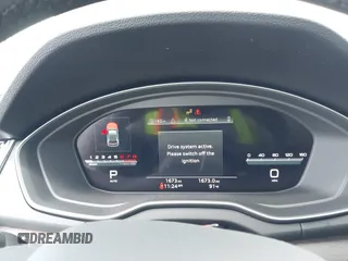 2025 Audi Q5 Premium с VIN WA1ABAFY3S2050913, выставлен на аукционе IAAI как лот 42403495 с пробегом 1 673 миль миль и . История ставок и продаж доступна на DreamBid. Изображение 7.