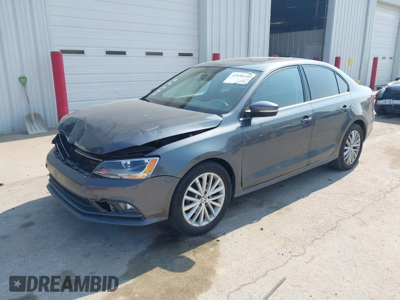 2015 Volkswagen Jetta SE with VIN 3VWD07AJ2FM310154, listed as a IAAI auction lot 42456136 with 96,979 mi miles and . Bid and sale history available at DreamBid. Image 17.
