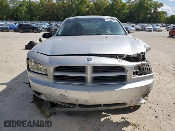 2009 Dodge Charger SE z VIN 2B3KA43D89H534921, wystawiony jako Copart lot #50505185 z przebiegiem 117 918 mil mil oraz Szkoda całkowita • Salvage title. Historia ofert i sprzedaży dostępna na DreamBid. Obrazek 5.