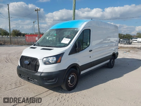 2021 Ford Transit Cargo with VIN 1FTBR1C85MKA19997, listed as a IAAI auction lot 41431285 with 61,158 mi miles and . Bid and sale history available at DreamBid. Image 17.