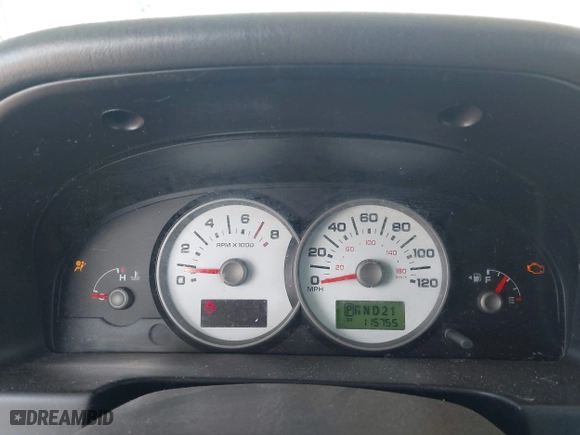 2005 Ford Escape XLT with VIN 1FMYU93155KA43398, listed as a IAAI auction lot 41930802 with 115,755 mi miles. Bid and sale history available at carsss.com. Image 7.