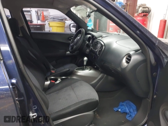 2015 Nissan Juke S with VIN JN8AF5MR4FT506208, listed as a IAAI auction lot 41959560 with 90,382 mi miles. Bid and sale history available at carsss.com. Image 5.