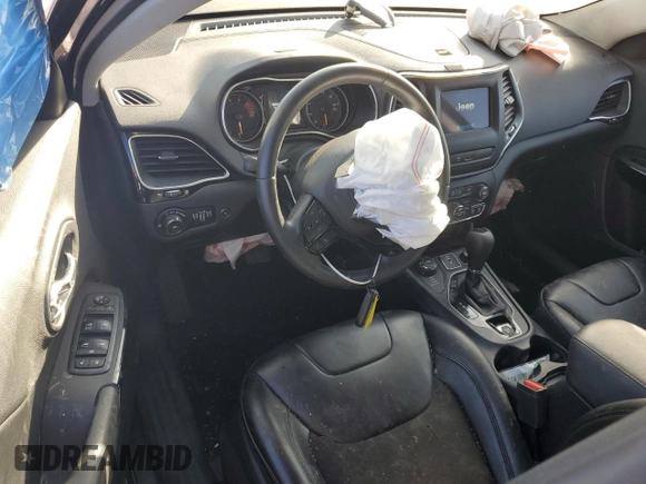 2019 Jeep Cherokee Altitude with VIN 1C4PJMLX1KD385480, listed as a Copart auction lot 74807884 with 17,622 mi miles and Salvage Title. Bid and sale history available at DreamBid. Image 8.