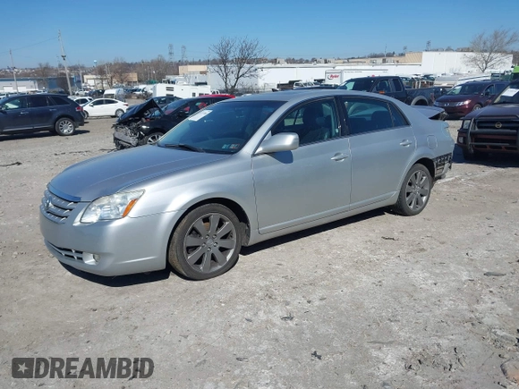 2007 Toyota Avalon XL with VIN 4T1BK36B77U178175, listed as a IAAI auction lot 41747866 with 183,873 mi miles and . Bid and sale history available at carsss.com. Image 2.