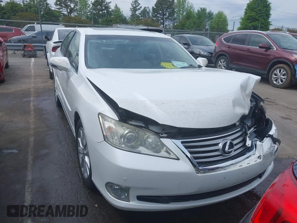 2012 Lexus ES with VIN JTHBK1EG0C2495564, listed as a IAAI auction lot 42043933 with 88,202 mi miles. Bid and sale history available at carsss.com. Image 12.