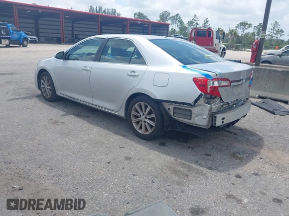 2012 Toyota Camry L with VIN 4T4BF1FK3CR258159, listed as a IAAI auction lot 41952148 with 199,754 mi miles. Bid and sale history available at carsss.com. Image 3.