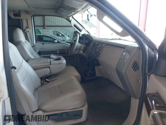 2010 Ford F-250 XL with VIN 1FTSW2BR5AEB17561, listed as a IAAI auction lot 42699954 with 223,317 mi miles and . Bid and sale history available at DreamBid. Image 5.