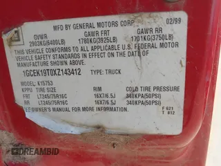 1999 Chevrolet Silverado 1500 LS with VIN 1GCEK19T0XZ143412, listed as a IAAI auction lot 41989365 with 1 mi miles. Bid and sale history available at carsss.com. Image 9.