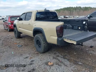 2017 Toyota Tacoma SR5 with VIN 5TFCZ5AN8HX076997, listed as a IAAI auction lot 41639530 with 93,328 mi miles and . Bid and sale history available at DreamBid. Image 3.