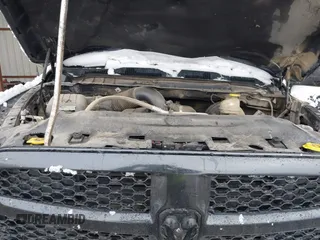 2019 Ram 1500 Classic Lone Star with VIN 1C6RR6LT7KS539154, listed as a IAAI auction lot 41299856 with 104,351 mi miles. Bid and sale history available at carsss.com. Image 10.