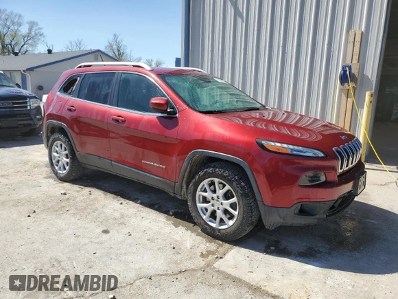 2015 Jeep Cherokee Latitude with VIN 1C4PJMCB3FW784633, listed as a Copart auction lot 50208225 with 174,455 mi miles and Salvage Title. Bid and sale history available at carsss.com. Image 4.