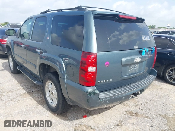 2008 Chevrolet Tahoe LTZ with VIN 1GNFK13008R250648, listed as a IAAI auction lot 42621424 with 225,027 mi miles and . Bid and sale history available at DreamBid. Image 3.