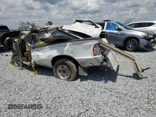 1996 Ford Ranger XL z VIN 1FTCR10A9TUC07873, wystawiony jako Copart lot #58497945 z przebiegiem Nie podano mil oraz Szkoda całkowita • Salvage title. Historia ofert i sprzedaży dostępna na DreamBid. Obrazek 2.