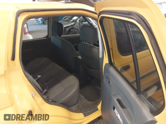 2004 Nissan Xterra XE z VIN 5N1ED28T94C651986, wystawiony jako IAAI lot #40404230 z przebiegiem 257 441 mil mil oraz . Historia ofert i sprzedaży dostępna na DreamBid. Obrazek 8.