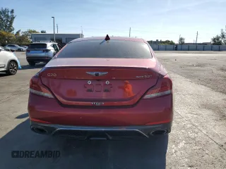 2020 Genesis G70 3.3T z VIN KMTG34LEXLU057731, wystawiony jako Copart lot #48794325 z przebiegiem 93 504 mil mil oraz Szkoda całkowita • Salvage title. Historia ofert i sprzedaży dostępna na DreamBid. Obrazek 6.