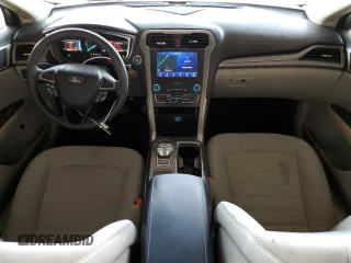 2020 Ford Fusion SE z VIN 3FA6P0LU5LR149387, wystawiony jako Copart lot #60156785 z przebiegiem 85 864 mil mil oraz Szkoda całkowita • Salvage title. Historia ofert i sprzedaży dostępna na DreamBid. Obrazek 8.