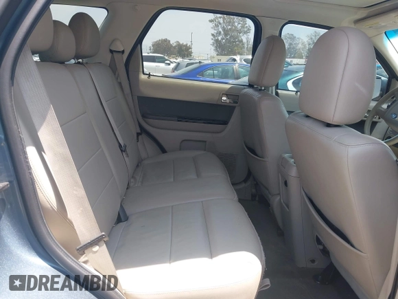 2011 Ford Escape Hybrid с VIN 1FMCU4K35BKA50010, выставлен на аукционе IAAI как лот 42170596 с пробегом 129 044 миль миль и . История ставок и продаж доступна на DreamBid. Изображение 8.