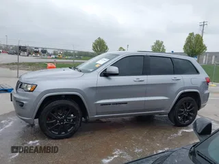 2019 Jeep Grand Cherokee Upland with VIN 1C4RJFAG9KC854800, listed as a IAAI auction lot 41997681 with 64,210 mi miles and . Bid and sale history available at DreamBid. Image 14.