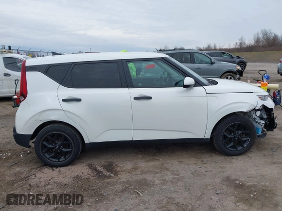 2020 Kia Soul S with VIN KNDJ23AU3L7005173, listed as a IAAI auction lot 41924907 with 74,792 mi miles and . Bid and sale history available at DreamBid. Image 13.