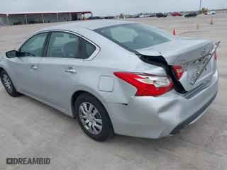 2016 Nissan Altima 2.5 S with VIN 1N4AL3AP4GN325116, listed as a IAAI auction lot 41918204 with 92,547 mi miles. Bid and sale history available at carsss.com. Image 3.