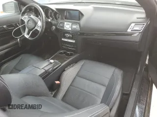 2015 Mercedes-Benz E 400 with VIN WDDKJ6HB0FF303659, listed as a Copart auction lot 47083625 with 126,723 mi miles and Salvage title. Bid and sale history available at DreamBid. Image 8.