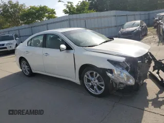 2014 Nissan Maxima SV z VIN 1N4AA5AP4EC446058, wystawiony jako Copart lot #51843385 z przebiegiem 98 481 mil mil oraz Szkoda całkowita • Salvage title. Historia ofert i sprzedaży dostępna na DreamBid. Obrazek 4.