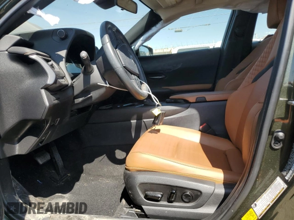2022 Lexus UX with VIN JTHX3JBH9N2053479, listed as a Copart auction lot 70495194 with 36,481 mi miles and Salvage Title. Bid and sale history available at carsss.com. Image 7.