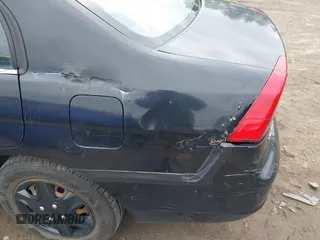 2002 Honda Civic LX z VIN 2HGES16502H603829, wystawiony jako IAAI lot #42273714 z przebiegiem 197 063 mil mil oraz . Historia ofert i sprzedaży dostępna na DreamBid. Obrazek 6.