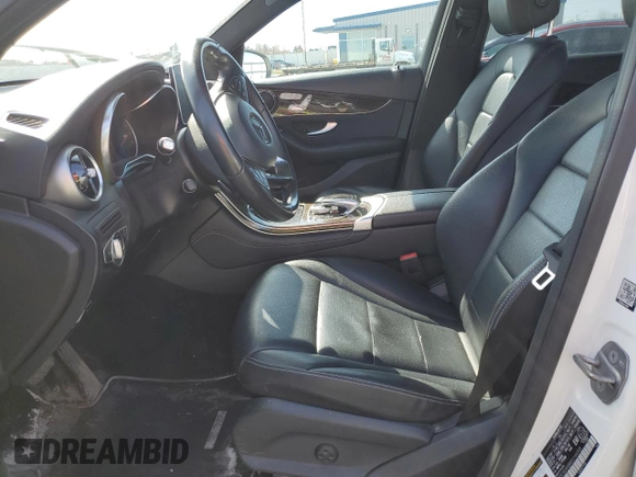 2019 Mercedes-Benz GLC with VIN WDC0G4KBXKV144205, listed as a Copart auction lot 53776625 with 110,136 mi miles and Clean Title. Bid and sale history available at carsss.com. Image 7.