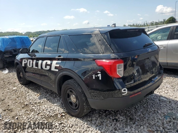 2022 Ford Police Interceptor Utility z VIN 1FM5K8AB4NGC24431, wystawiony jako Copart lot #66614844 z przebiegiem 27 336 mil mil oraz Szkoda całkowita • Salvage title. Historia ofert i sprzedaży dostępna na DreamBid. Obrazek 2.