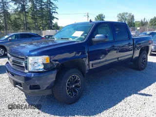 2009 Chevrolet Silverado 1500 with VIN 2GCEK33M391136270, listed as a IAAI auction lot 42149311 with 143,094 mi miles and . Bid and sale history available at DreamBid. Image 17.