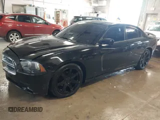 2013 Dodge Charger SE z VIN 2C3CDXBG5DH550076, wystawiony jako IAAI lot #42090715 z przebiegiem 146 020 mil mil oraz . Historia ofert i sprzedaży dostępna na DreamBid. Obrazek 2.