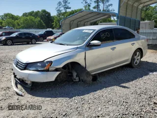 2015 Volkswagen Passat Wolfsburg Edition с VIN 1VWAS7A30FC091078, выставлен на аукционе Copart как лот 53419855 с пробегом 95 596 миль миль и Списание • Salvage title. История ставок и продаж доступна на DreamBid. Изображение 1.