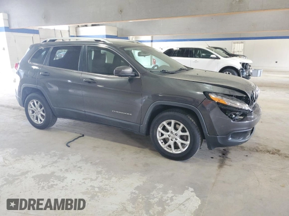 2016 Jeep Cherokee Latitude z VIN 1C4PJMCS2GW342038, wystawiony jako Copart lot #50705795 z przebiegiem 104 475 mil mil oraz Szkoda całkowita • Salvage title. Historia ofert i sprzedaży dostępna na DreamBid. Obrazek 4.