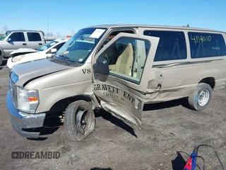 2013 Ford Econoline Passenger XL с VIN 1FBNE3BL7DDA62112, выставлен на аукционе IAAI как лот 41590110 с пробегом 194 712 миль миль и . История ставок и продаж доступна на DreamBid. Изображение 6.