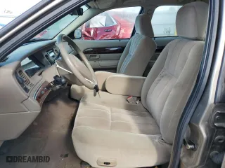 2004 Mercury Grand Marquis GS with VIN 2MEFM74W44X659047, listed as a Copart auction lot 75977484 with 194,834 mi miles and Non Repairable. Bid and sale history available at carsss.com. Image 7.
