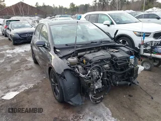 2015 Volkswagen Golf TSI S z VIN 3VW217AU0FM029601, wystawiony jako IAAI lot #41693548 z przebiegiem 87 579 mil mil oraz . Historia ofert i sprzedaży dostępna na DreamBid. Obrazek 1.