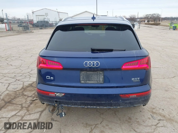2018 Audi Q5 Prestige with VIN WA1CNAFY2J2062744, listed as a IAAI auction lot 41401459 with 126,097 mi miles. Bid and sale history available at carsss.com. Image 17.