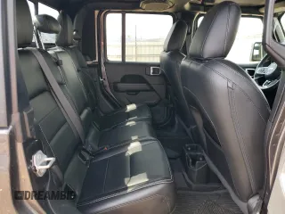 2021 Jeep Gladiator Overland with VIN 1C6HJTFG0ML603872, listed as a Copart auction lot 50242155 with 39,109 mi miles and Salvage title. Bid and sale history available at DreamBid. Image 10.