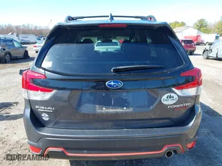2021 Subaru Forester Sport with VIN JF2SKARC3MH438512, listed as a IAAI auction lot 41870777 with 33,530 mi miles. Bid and sale history available at carsss.com. Image 16.