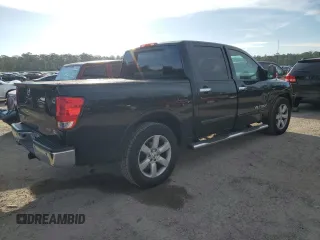 2015 Nissan Titan SV with VIN 1N6BA0ED9FN509000, listed as a Copart auction lot 81986934 with 121,338 mi miles and Salvage title. Bid and sale history available at DreamBid. Image 3.