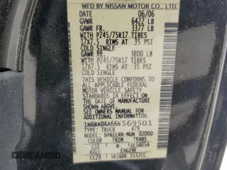 2006 Nissan Titan SE z VIN 1N6BA06A66N569501, wystawiony jako Copart lot #59872455 z przebiegiem 80 057 mil mil oraz Szkoda całkowita • Salvage title. Historia ofert i sprzedaży dostępna na DreamBid. Obrazek 12.