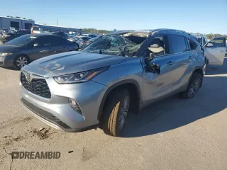 2021 Toyota Highlander Platinum with VIN 5TDFZRBH0MS072987, listed as a Copart auction lot 81722484 with 91,850 mi miles and Salvage title. Bid and sale history available at DreamBid. Image 1.