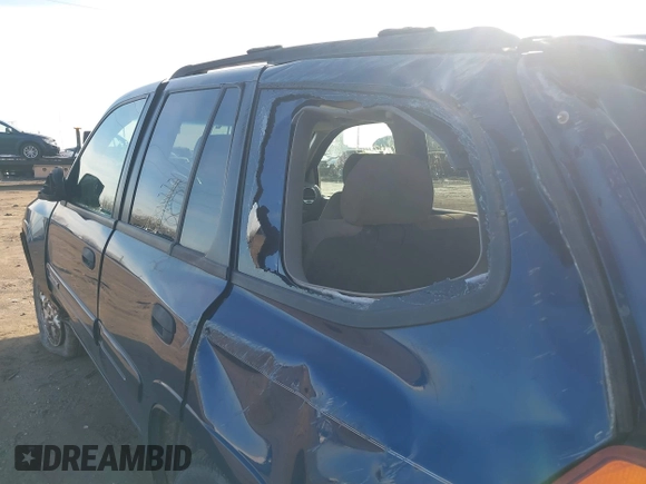 2004 GMC Envoy SLE z VIN 1GKDS13S842152119, wystawiony jako IAAI lot #41187115 z przebiegiem 194 304 mil mil oraz . Historia ofert i sprzedaży dostępna na DreamBid. Obrazek 15.