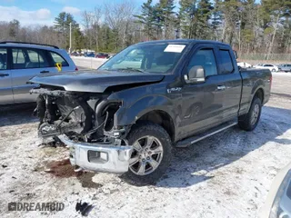 2015 Ford F-150 XLT with VIN 1FTEX1EP4FFC81402, listed as a IAAI auction lot 41352431 with 186,548 mi miles. Bid and sale history available at carsss.com. Image 2.