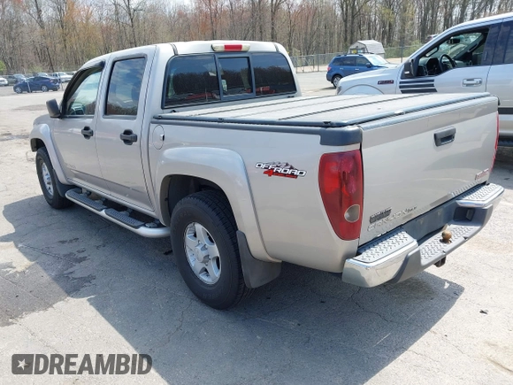 2004 GMC Canyon 1SB SLE Z85 with VIN 1GTDT136848196663, listed as a IAAI auction lot 42043079 with 220,904 mi miles. Bid and sale history available at carsss.com. Image 3.