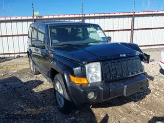 2006 Jeep Commander with VIN 1J8HG48N66C174256, listed as a IAAI auction lot 41652107 with 106,966 mi miles. Bid and sale history available at carsss.com. Image 1.
