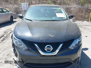 2017 Nissan Rogue SV with VIN JN1BJ1CP7HW020567, listed as a IAAI auction lot 42039374 with 186,979 mi miles and . Bid and sale history available at DreamBid. Image 12.