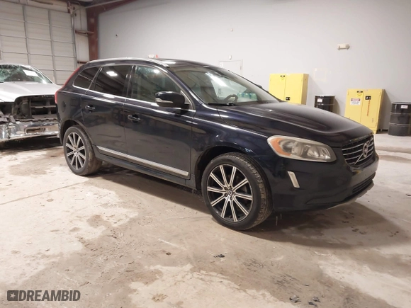 2016 Volvo XC60 T5 Drive-E Premier with VIN YV440MDK4G2853615, listed as a IAAI auction lot 41642524 with 173,852 mi miles. Bid and sale history available at carsss.com. Image 1.